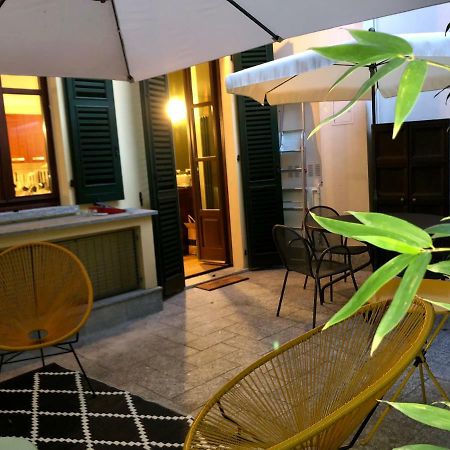 La Via Degli Artisti Apartamento Arona Exterior foto