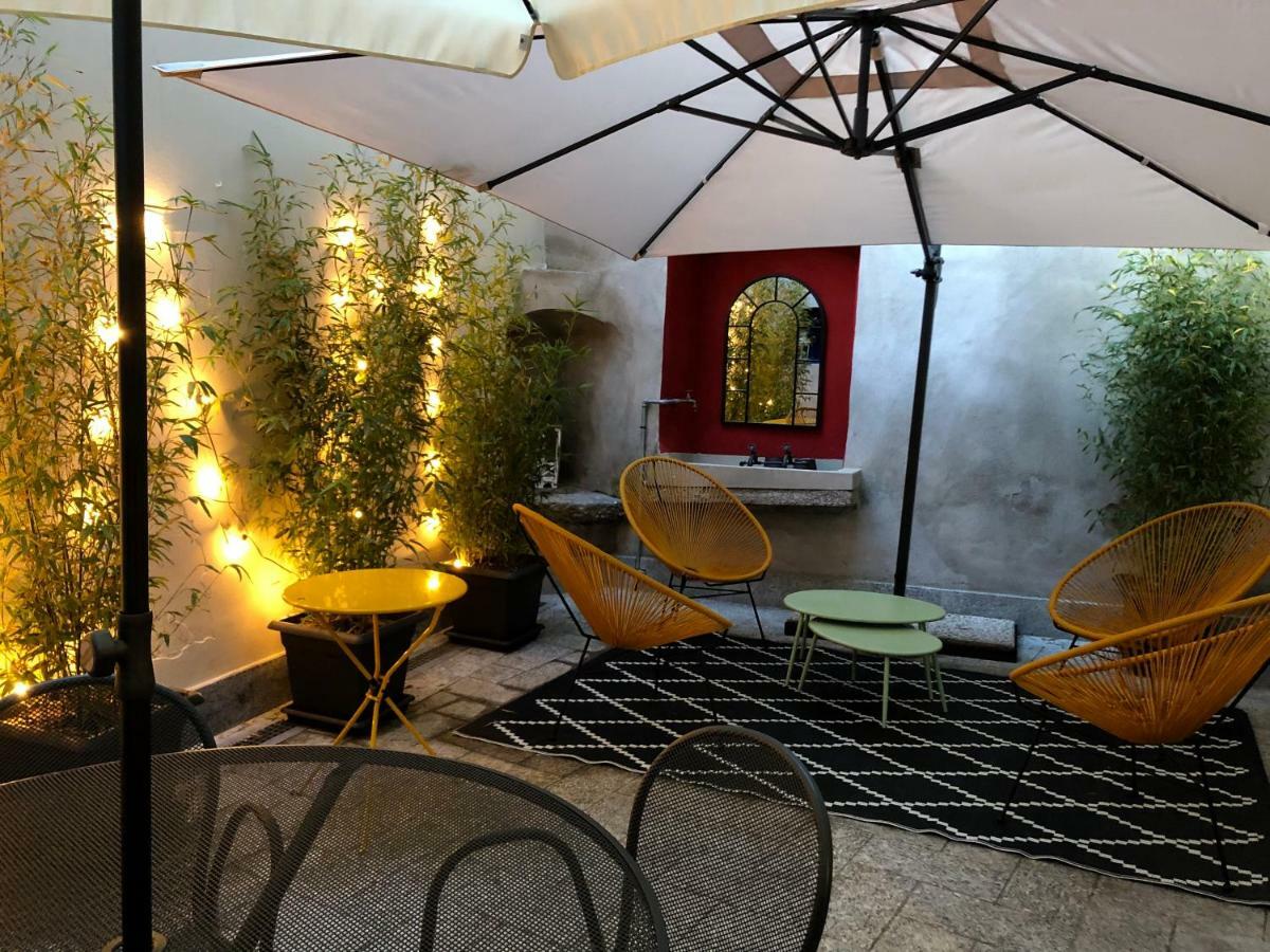 La Via Degli Artisti Apartamento Arona Exterior foto