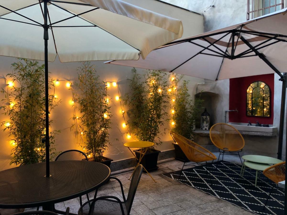 La Via Degli Artisti Apartamento Arona Exterior foto