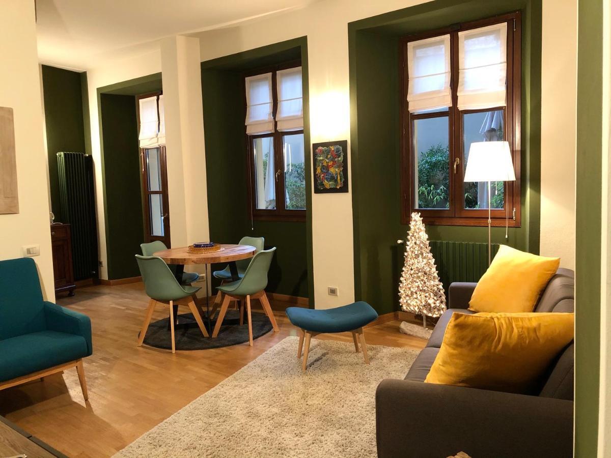 La Via Degli Artisti Apartamento Arona Exterior foto